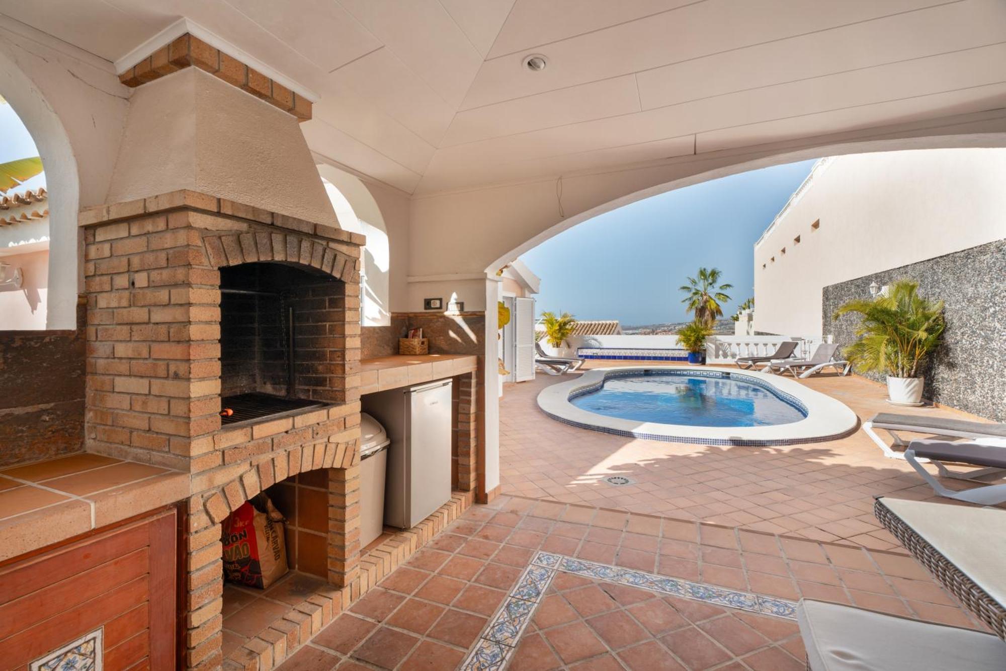 Villa Marbella-Private Heated Pool And Breathtaking View Costa Adeje  Exteriör bild